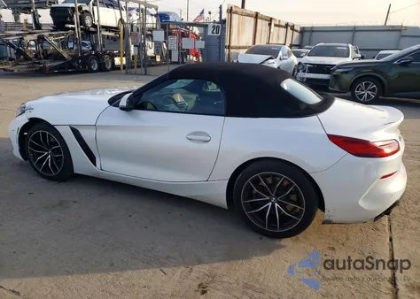 2022 BMW Z4 Sdrive30I z USA, uszkodzony, nr VIN WBAHF3C05NWX77919